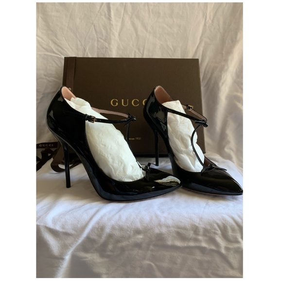 Gucci Pumps 🐝 - Picture 2 of 14